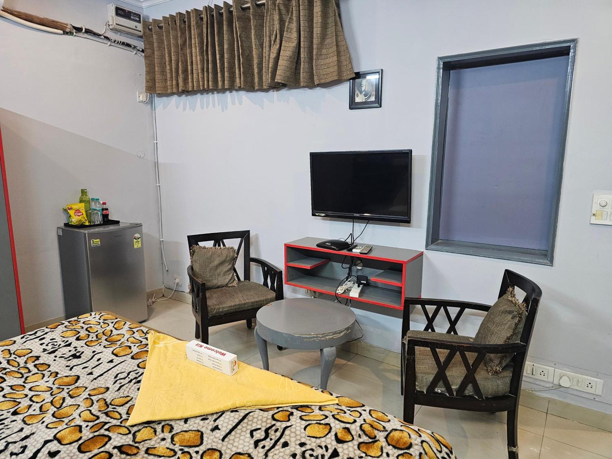 Deer Park Home Stay Nueva Delhi Exterior foto