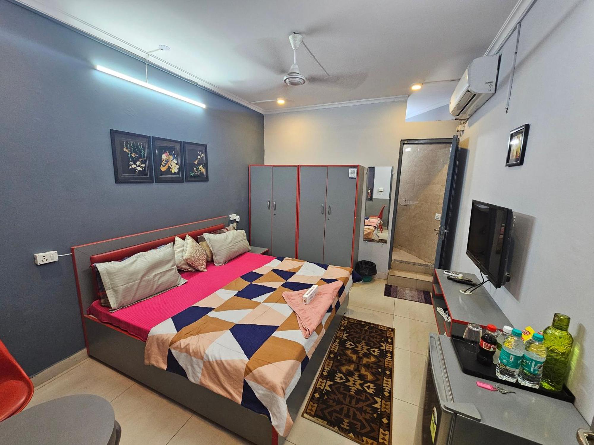Deer Park Home Stay Nueva Delhi Exterior foto