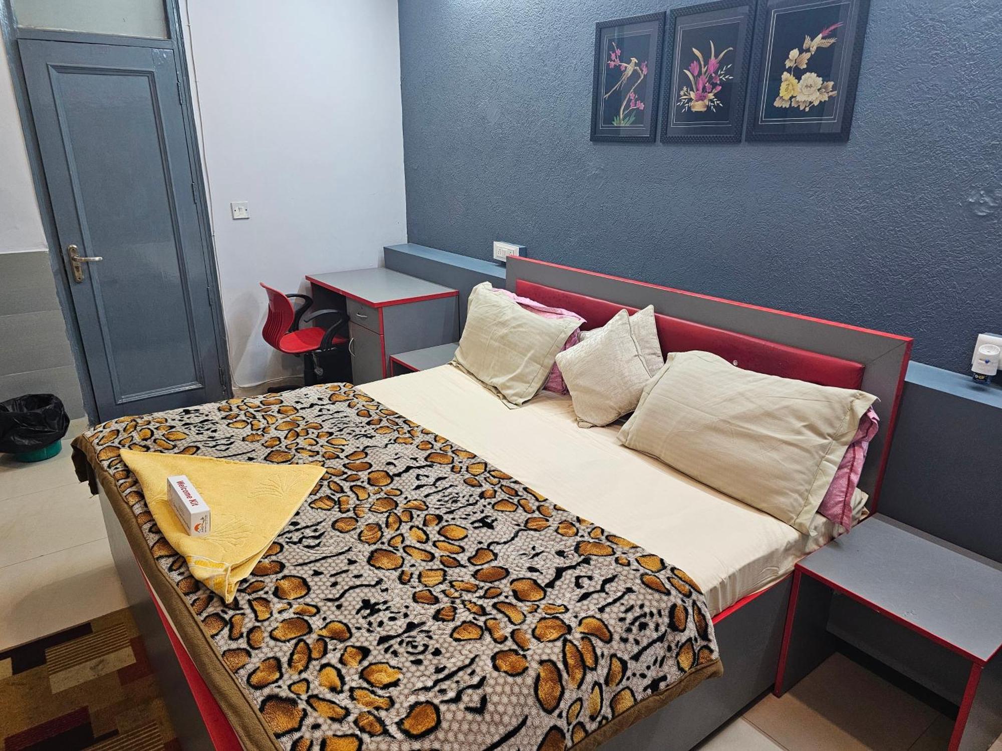 Deer Park Home Stay Nueva Delhi Exterior foto